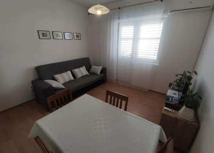 Landeka Apartman *